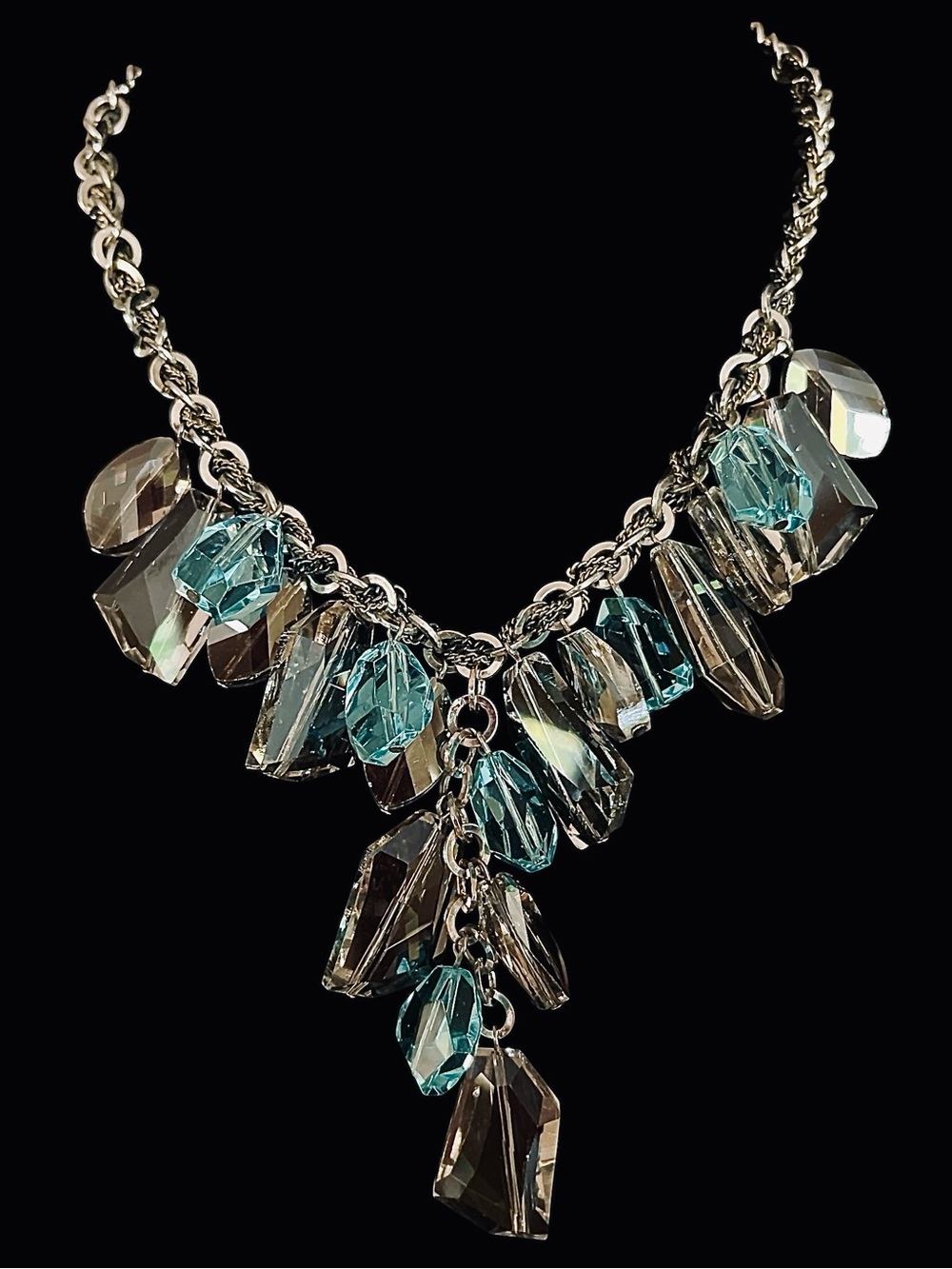 Kenneth Cole - VTG cut Glass AB crystal necklace